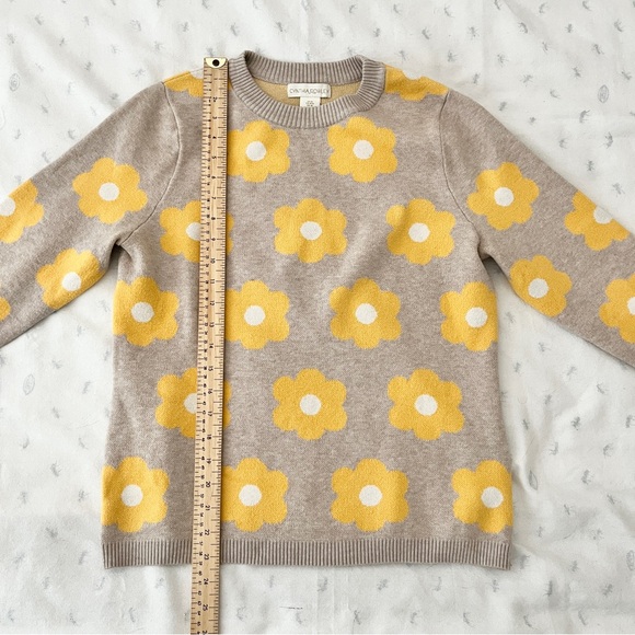 Cynthia Rowley Yellow Poppy Floral Sweater – Greige Crewneck Pullover, Medium - Picture 9 of 12